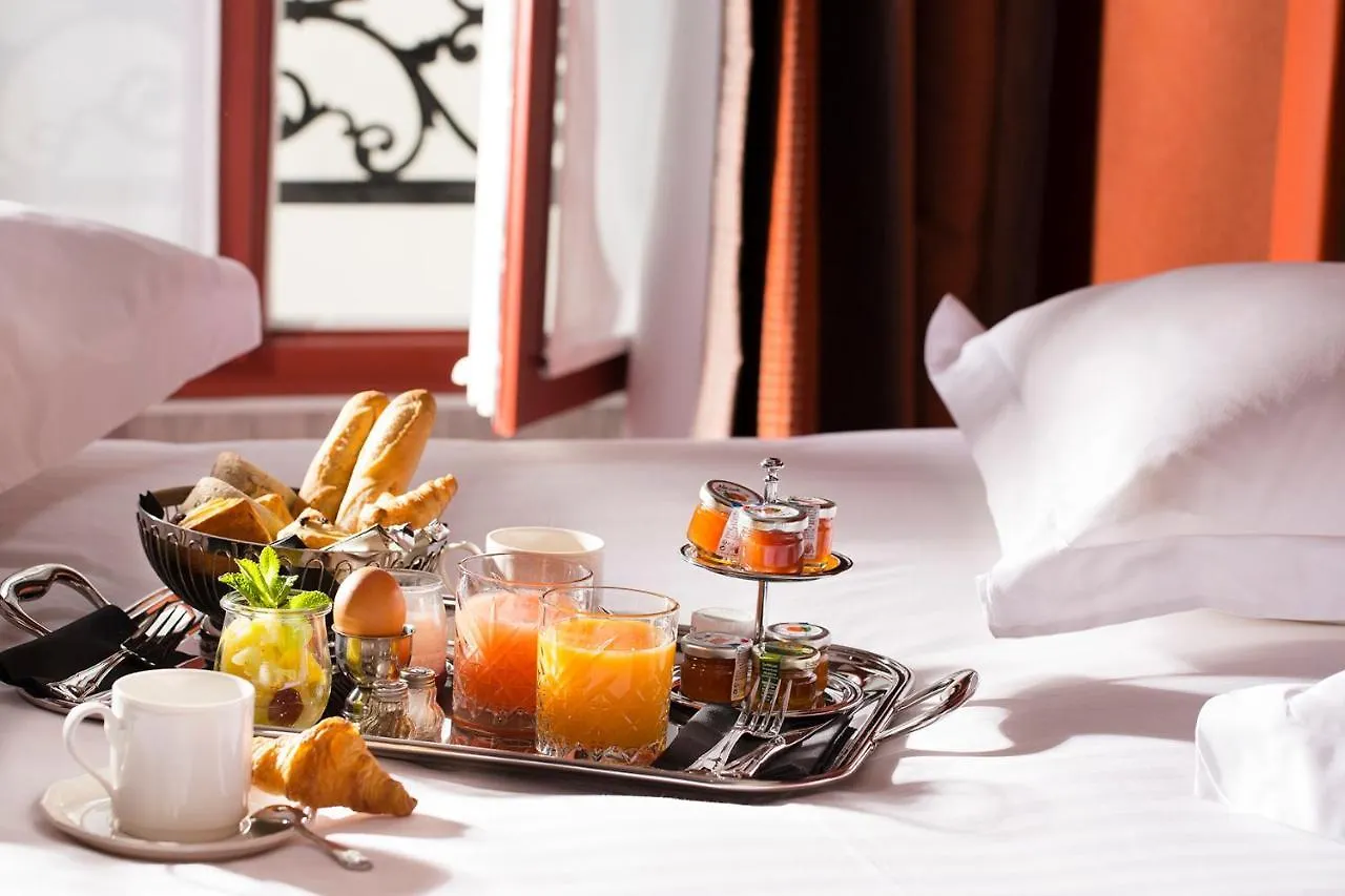 Hotel Whistler - Gare Du Nord Париж