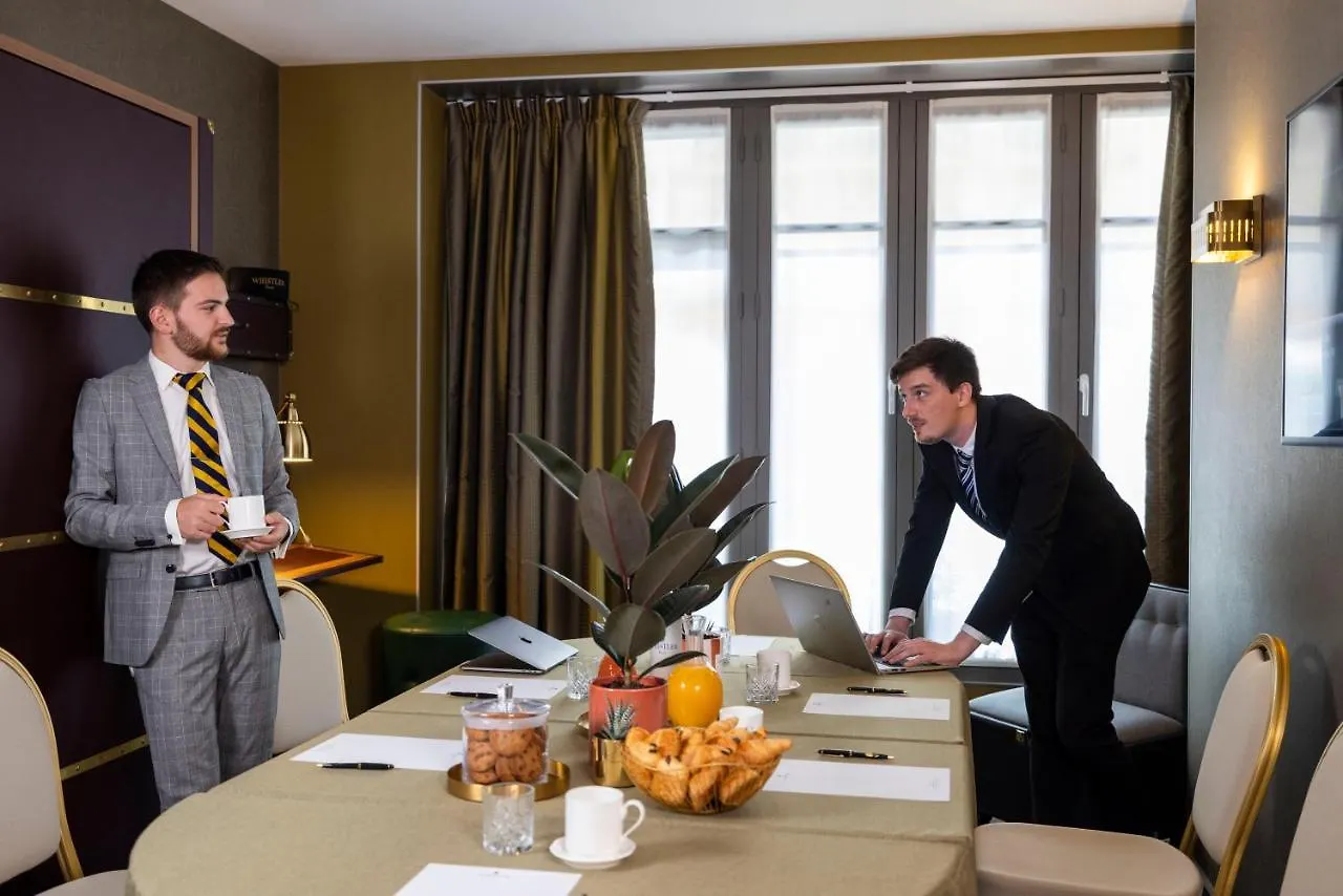 Hotel Whistler - Gare Du Nord Париж